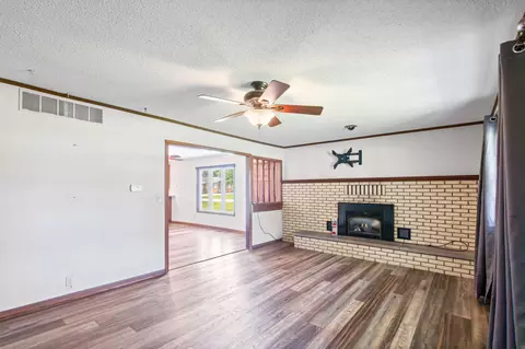 Living - 1200 E Logan St, Moberly, MO 65270 photo 1 of 9