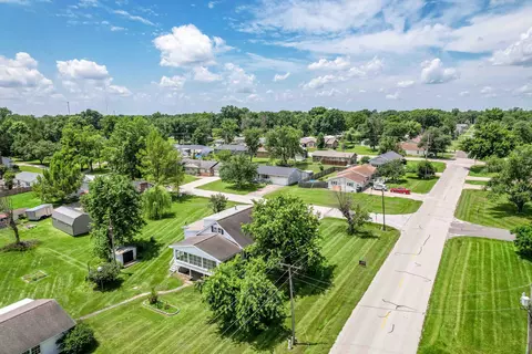 View/Area - 1200 E Logan St, Moberly, MO 65270 photo 1 of 4