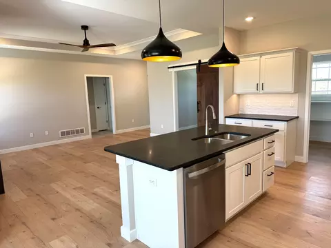 930 Stacy Dr, Ashland, MO 65010 photo 9