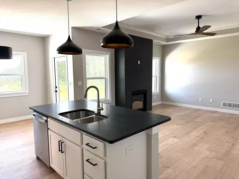 930 Stacy Dr, Ashland, MO 65010 photo 8