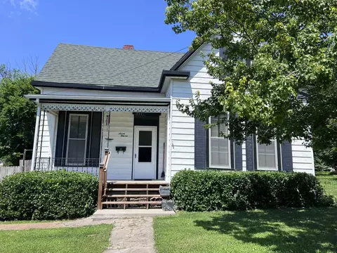711 Grand Ave, Fulton, MO 65251 photo 2