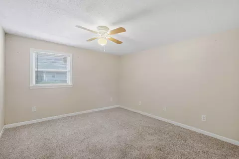 Bedroom - 6204 E Sharon Ln, Columbia, MO 65202 photo 3 of 7