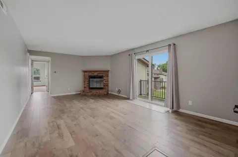 1879 N Waterfront Dr #H, Columbia, MO 65202