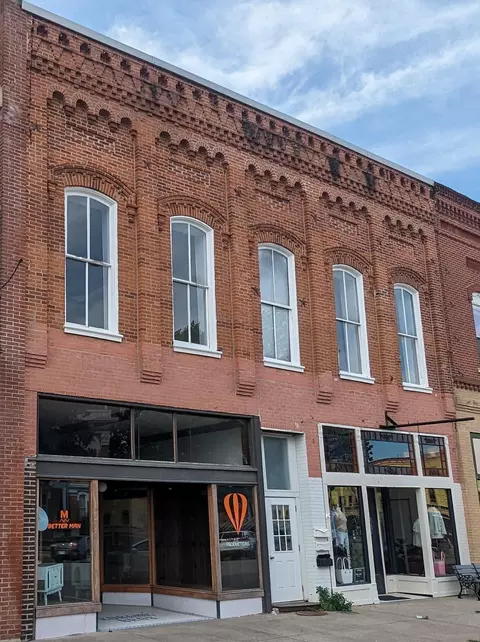 118-120 E Morrison St, Fayette, MO 65248 photo 2