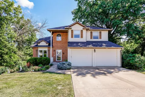 2800 Royal Oak Ct, Columbia, MO 65203