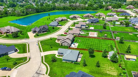 922 Windset Ct, Centralia, MO 65240 photo 76