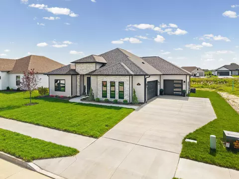 6021 Kestrel Lp Lp, Columbia, MO 65202