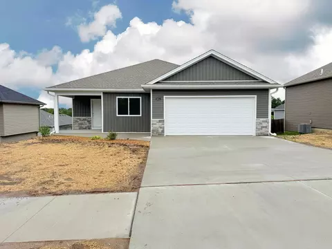 3411 Napoli Dr, Columbia, MO 65202
