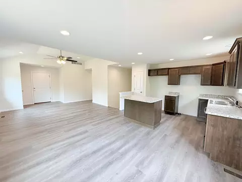 4522 E Brookhill Dr, Columbia, MO 65202 photo 10