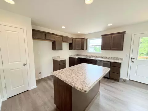 4522 E Brookhill Dr, Columbia, MO 65202 photo 6