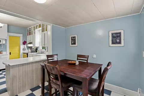 Dining - 910 W Davis St, Fayette, MO 65248 photo 5 of 5