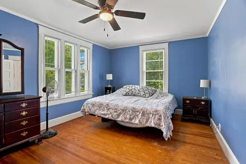 Bedroom - 910 W Davis St, Fayette, MO 65248 photo 1 of 7