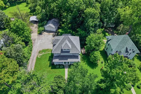 View/Area - 910 W Davis St, Fayette, MO 65248 photo 1 of 7
