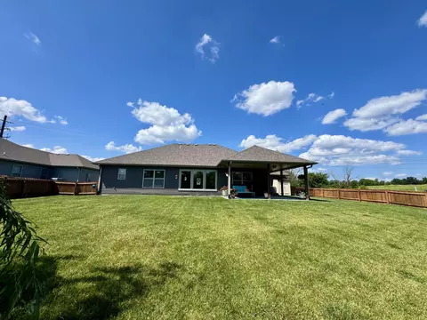 Exterior - 4850 E Liberty Ln, Ashland, MO 65010 photo 10 of 18