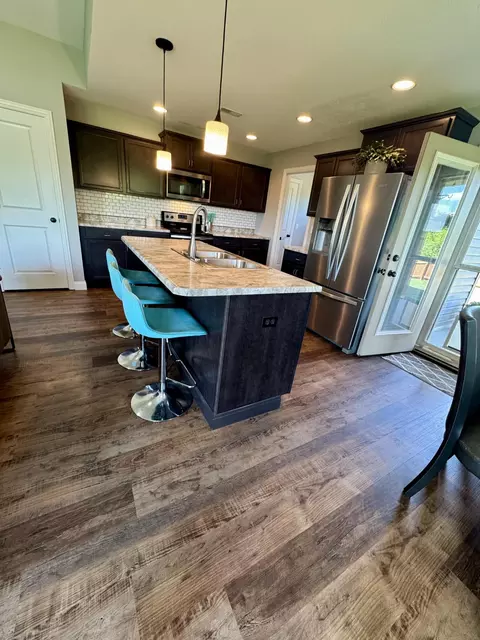 Kitchen - 4850 E Liberty Ln, Ashland, MO 65010 photo 1 of 6