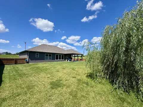 Exterior - 4850 E Liberty Ln, Ashland, MO 65010 photo 9 of 18