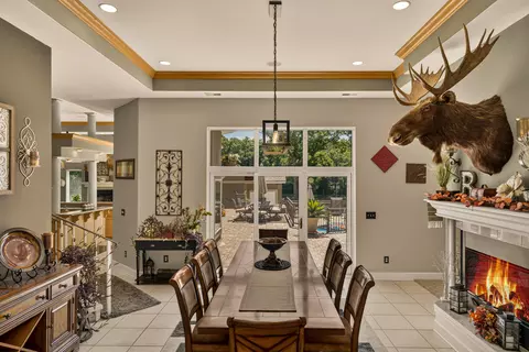 Dining - 2805 State Road Aa, Holts Summit, MO 65043 photo 5 of 8