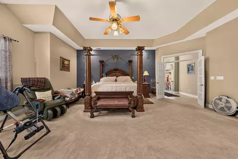 Bedroom - 2805 State Road Aa, Holts Summit, MO 65043 photo 2 of 10