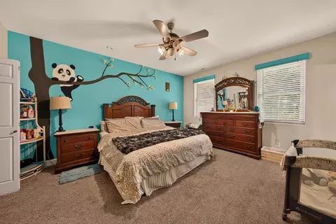Bedroom - 2805 State Road Aa, Holts Summit, MO 65043 photo 9 of 10
