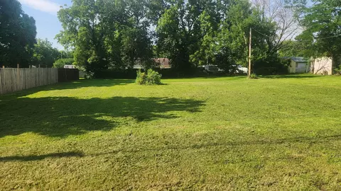 400 S Ruby St, Sturgeon, MO 65284 photo 2