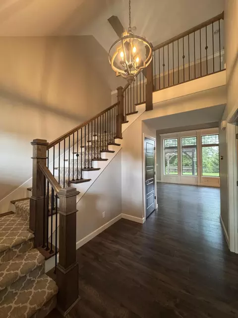 Entry Way - 616 Sahalee Ct, Columbia, MO 65201 photo 3 of 9