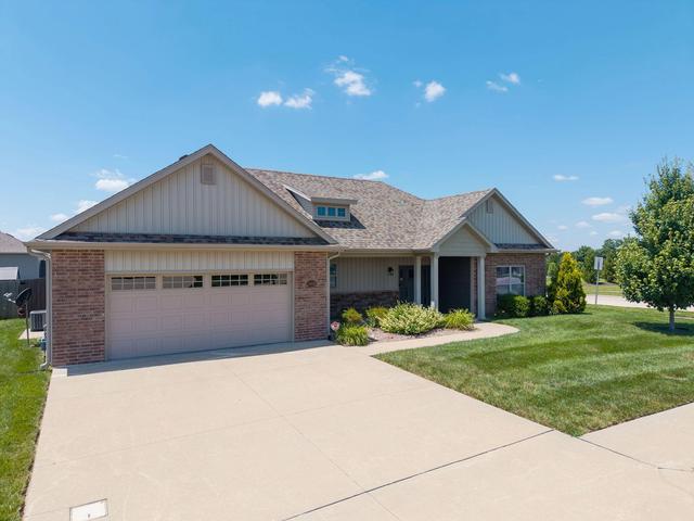 3408 Yellowwood Dr, Columbia, MO 65202