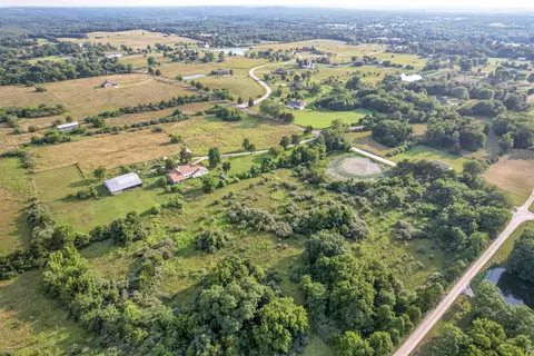 S Fox Ln, Columbia, MO 65201 photo 4