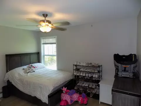 Bedroom - 534 Barrow St, Moberly, MO 65270 photo 1 of 6