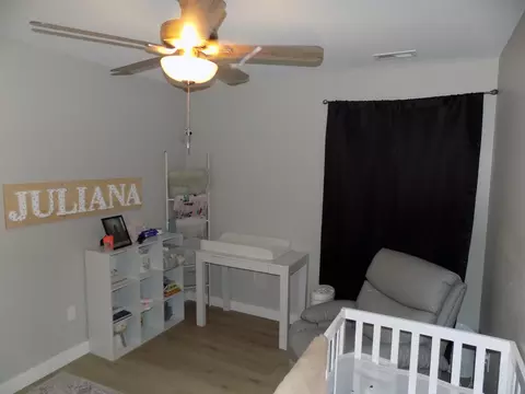 Bedroom - 534 Barrow St, Moberly, MO 65270 photo 3 of 6