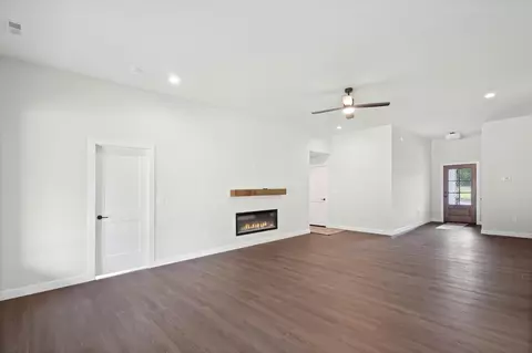 Living - 1874 County Road 358, Fulton, MO 65251 photo 3 of 3