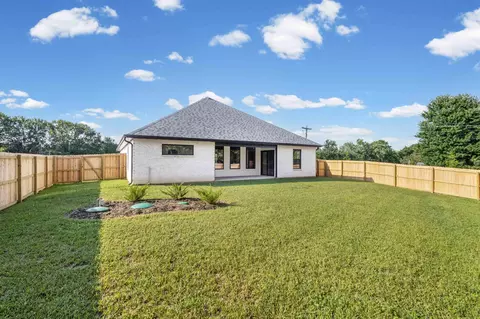 Exterior - 1874 County Road 358, Fulton, MO 65251 photo 5 of 7