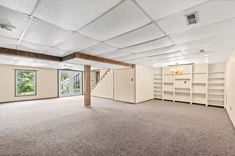 Living - 2709 Pine Dr, Columbia, MO 65202 photo 4 of 4