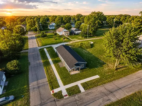 View/Area - 1000 Henry St, Moberly, MO 65270 photo 1 of 1