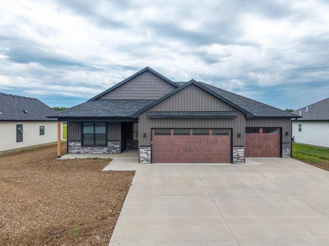 3409 Gray Birch Dr, Columbia, MO 65202