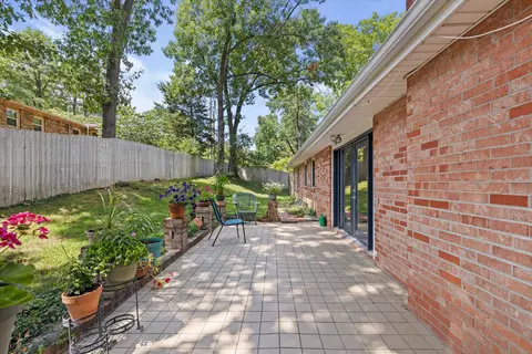 Exterior - 1019 Harvard, Columbia, MO 65203 photo 7 of 11