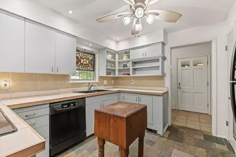 Kitchen - 1019 Harvard, Columbia, MO 65203 photo 1 of 3