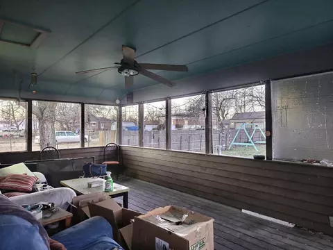 Exterior - 123 E Cooper St, Tipton, MO 65081 photo 2 of 2