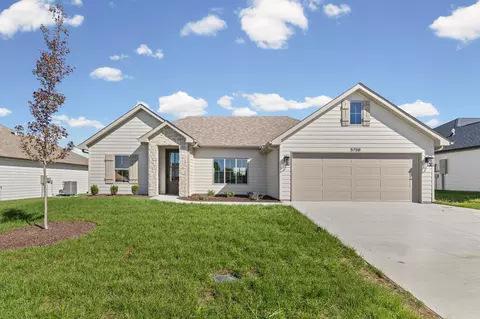 Exterior - 5708 Kestrel Lp Lp, Columbia, MO 65202 photo 2 of 8