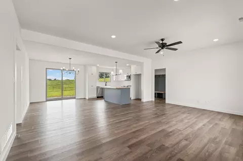 Living - 5708 Kestrel Lp Lp, Columbia, MO 65202 photo 1 of 3