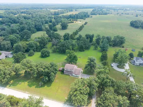 View/Area - 10500 E Walnut Dr, Centralia, MO 65240 photo 1 of 1
