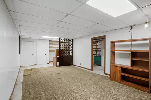 Living - 10500 E Walnut Dr, Centralia, MO 65240 photo 3 of 3