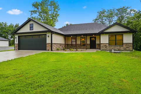 263 E Drane St, Harrisburg, MO 65256 photo 1