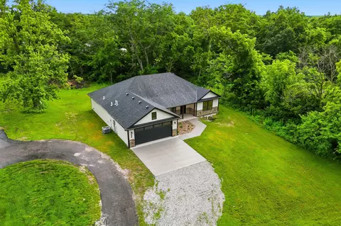 263 E Drane St, Harrisburg, MO 65256 photo 32