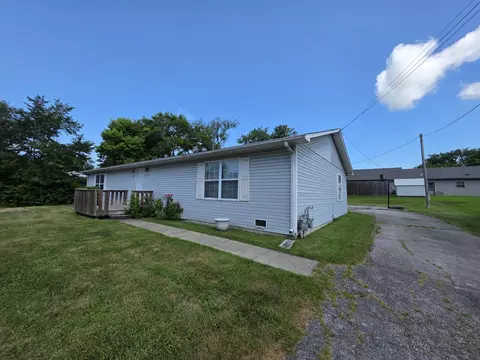 203 E Johnson Ave, Ashland, MO 65010 photo 3