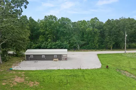 13227 Montana Rd, Gravois Mills, MO 65037