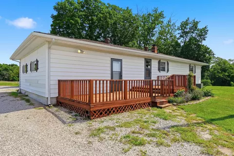 Exterior - 7380 State Road Vv, Mokane, MO 65059 photo 6 of 9