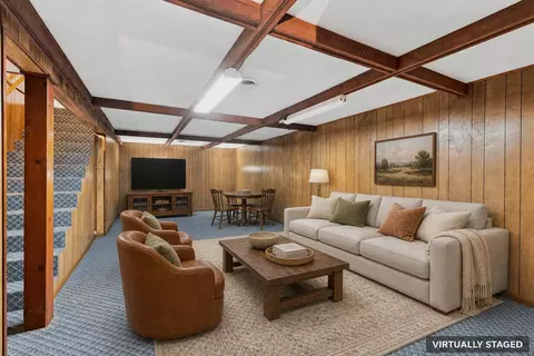 Living - 7380 State Road Vv, Mokane, MO 65059 photo 3 of 3