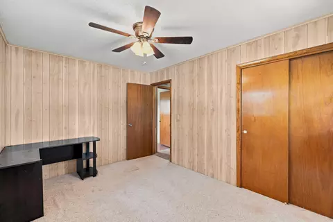 Bedroom - 7380 State Road Vv, Mokane, MO 65059 photo 5 of 7