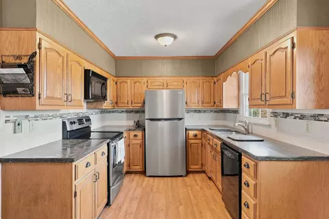Kitchen - 7380 State Road Vv, Mokane, MO 65059 photo 2 of 3