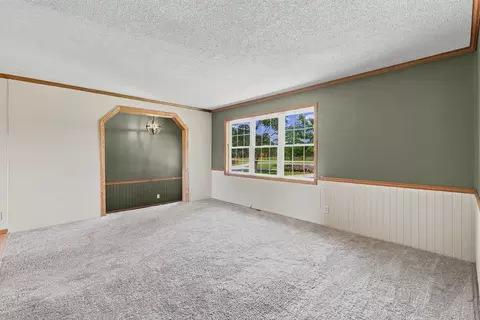 Living - 7380 State Road Vv, Mokane, MO 65059 photo 3 of 6